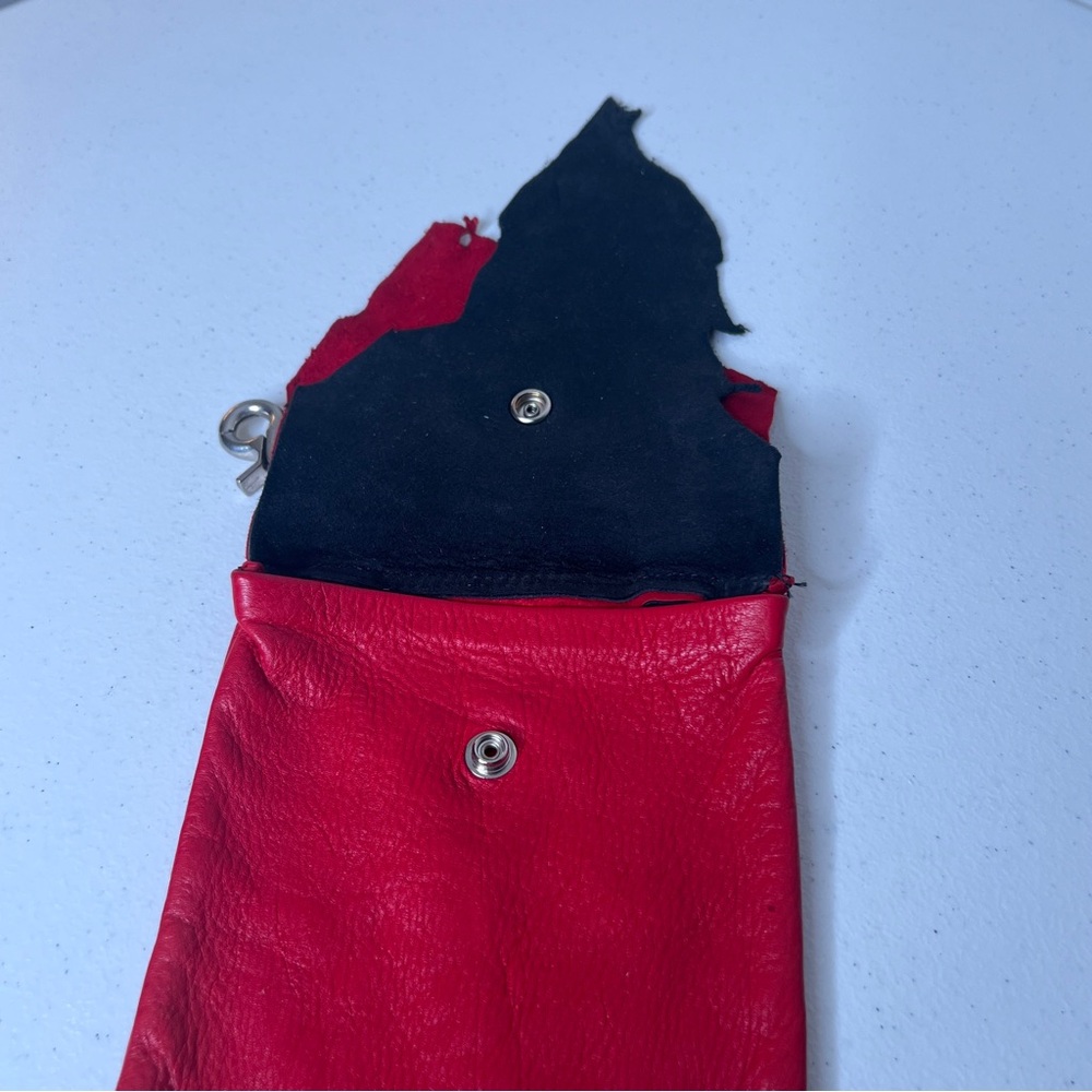 Red Black Raw EdgeLeather W/Fringe Hip Clip On Belt Bag Cell Phone Biker Chic - Picture 4 of 12